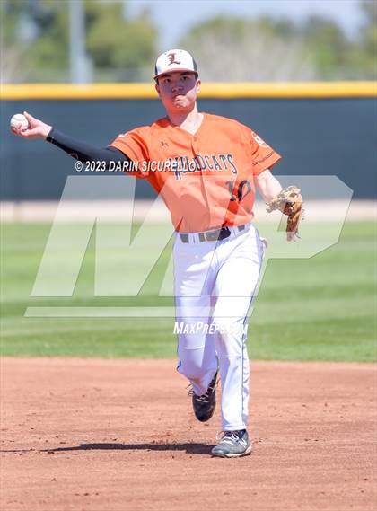 Thumbnail 3 in Central Catholic vs. Libertyville (Coach Bob Invitational) photogallery.