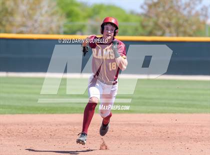 Thumbnail 3 in Central Catholic vs. Libertyville (Coach Bob Invitational) photogallery.