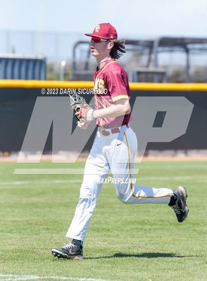 Thumbnail 1 in Central Catholic vs. Libertyville (Coach Bob Invitational) photogallery.
