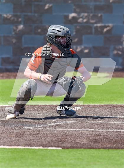 Thumbnail 2 in Central Catholic vs. Libertyville (Coach Bob Invitational) photogallery.