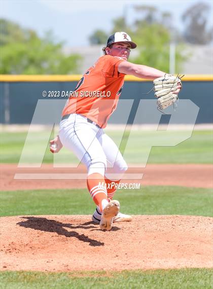 Thumbnail 3 in Central Catholic vs. Libertyville (Coach Bob Invitational) photogallery.