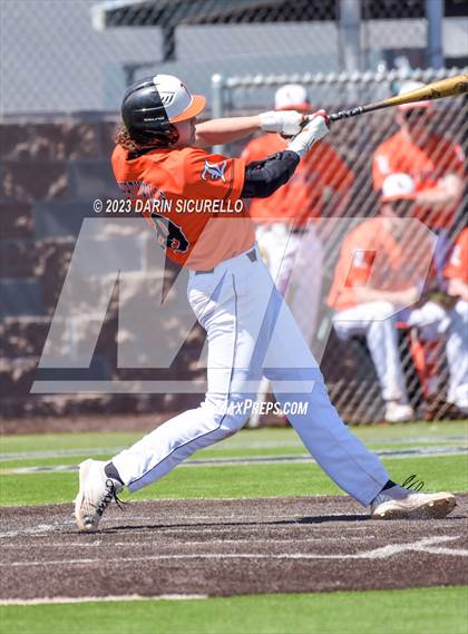 Thumbnail 1 in Central Catholic vs. Libertyville (Coach Bob Invitational) photogallery.