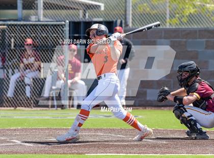 Thumbnail 3 in Central Catholic vs. Libertyville (Coach Bob Invitational) photogallery.