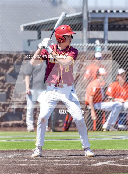 Thumbnail 2 in Central Catholic vs. Libertyville (Coach Bob Invitational) photogallery.