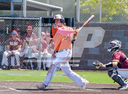 Thumbnail 2 in Central Catholic vs. Libertyville (Coach Bob Invitational) photogallery.