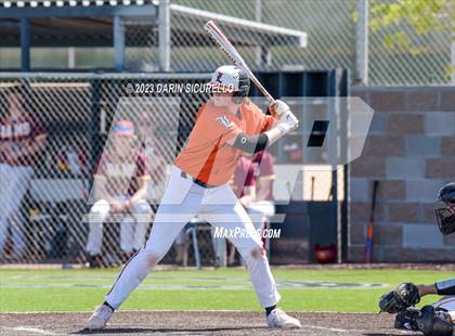 Thumbnail 2 in Central Catholic vs. Libertyville (Coach Bob Invitational) photogallery.