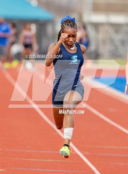 Thumbnail 3 in Dickinson C.L. Hanna Gator Relays photogallery.