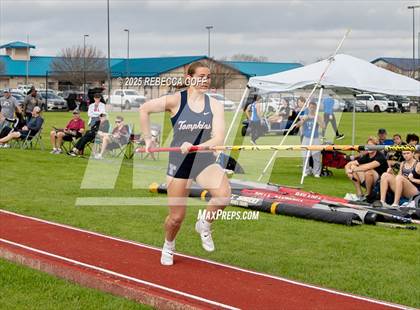 Thumbnail 3 in Dickinson C.L. Hanna Gator Relays photogallery.