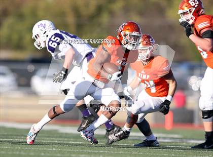 Thumbnail 2 in Kemp vs. Mt. Vernon (UIL 3A Division I Area) photogallery.