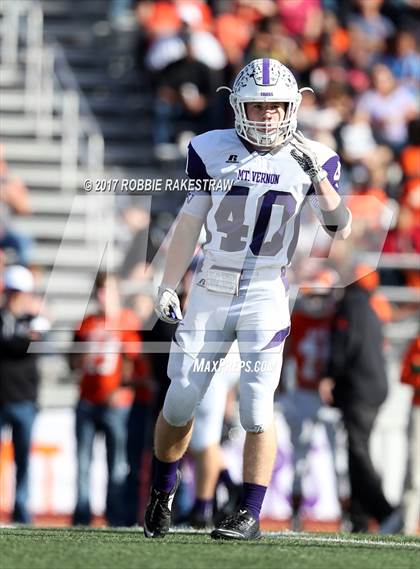 Thumbnail 2 in Kemp vs. Mt. Vernon (UIL 3A Division I Area) photogallery.