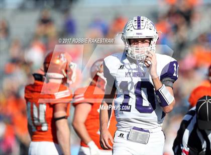 Thumbnail 3 in Kemp vs. Mt. Vernon (UIL 3A Division I Area) photogallery.