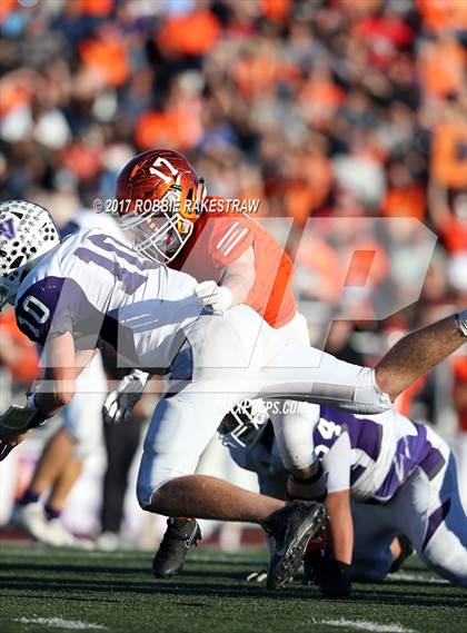 Thumbnail 3 in Kemp vs. Mt. Vernon (UIL 3A Division I Area) photogallery.