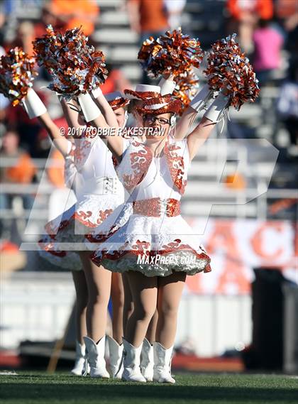 Thumbnail 1 in Kemp vs. Mt. Vernon (UIL 3A Division I Area) photogallery.