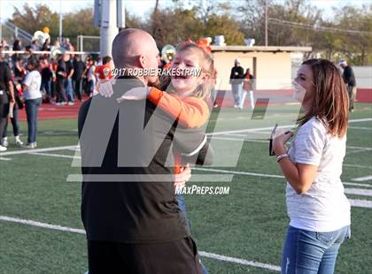 Thumbnail 1 in Kemp vs. Mt. Vernon (UIL 3A Division I Area) photogallery.