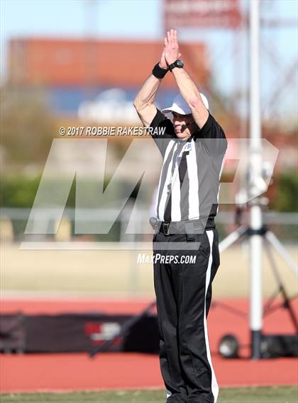 Thumbnail 1 in Kemp vs. Mt. Vernon (UIL 3A Division I Area) photogallery.
