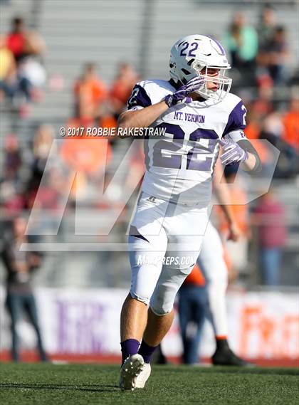 Thumbnail 1 in Kemp vs. Mt. Vernon (UIL 3A Division I Area) photogallery.
