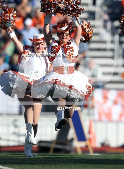 Thumbnail 1 in Kemp vs. Mt. Vernon (UIL 3A Division I Area) photogallery.