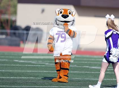 Thumbnail 1 in Kemp vs. Mt. Vernon (UIL 3A Division I Area) photogallery.