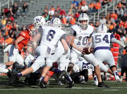Thumbnail 2 in Kemp vs. Mt. Vernon (UIL 3A Division I Area) photogallery.