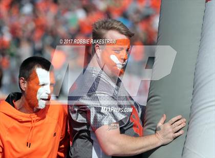 Thumbnail 3 in Kemp vs. Mt. Vernon (UIL 3A Division I Area) photogallery.