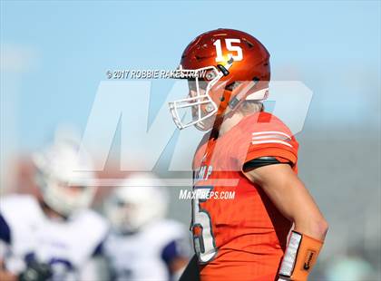 Thumbnail 3 in Kemp vs. Mt. Vernon (UIL 3A Division I Area) photogallery.