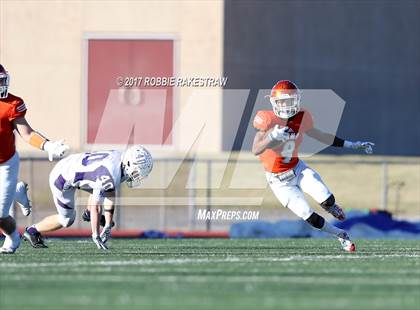 Thumbnail 3 in Kemp vs. Mt. Vernon (UIL 3A Division I Area) photogallery.