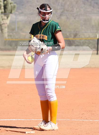 Thumbnail 3 in Deer Valley vs. Horizon (Sunrise Mountain Invitational) photogallery.