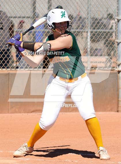 Thumbnail 2 in Deer Valley vs. Horizon (Sunrise Mountain Invitational) photogallery.