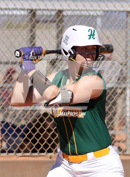 Thumbnail 3 in Deer Valley vs. Horizon (Sunrise Mountain Invitational) photogallery.