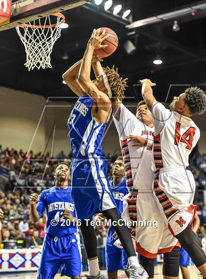 Thumbnail 3 in Maumelle vs. Forrest City (AAA 5A Final) photogallery.