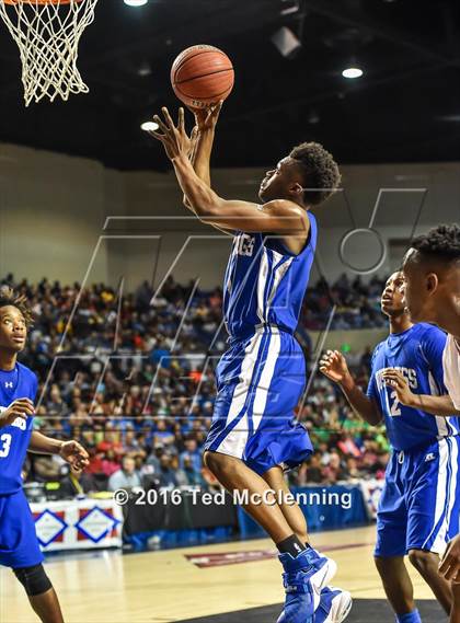 Thumbnail 1 in Maumelle vs. Forrest City (AAA 5A Final) photogallery.