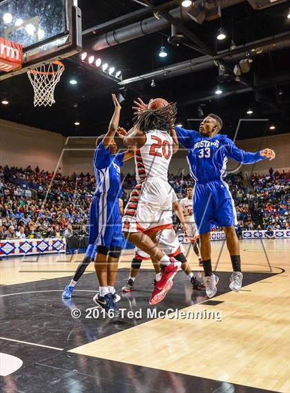 Thumbnail 1 in Maumelle vs. Forrest City (AAA 5A Final) photogallery.