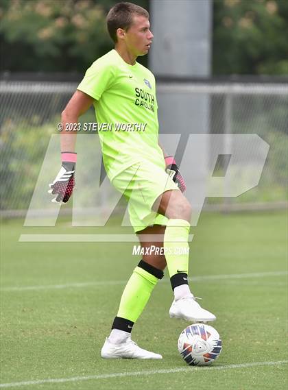 Thumbnail 2 in Clash of the Carolinas ( NC/SC Boys All Stars ) photogallery.