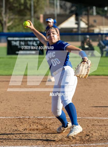 Thumbnail 1 in Lompoc @ San Marcos photogallery.