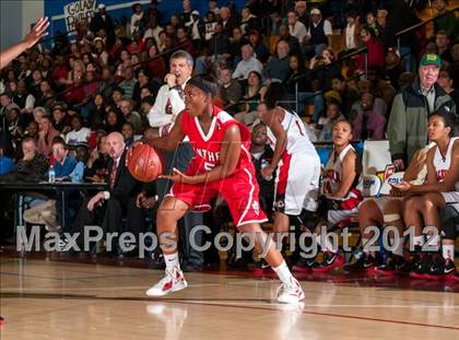 Thumbnail 1 in Salesian vs. St. Mary's (CIF D4 NorCal Regional Final) photogallery.
