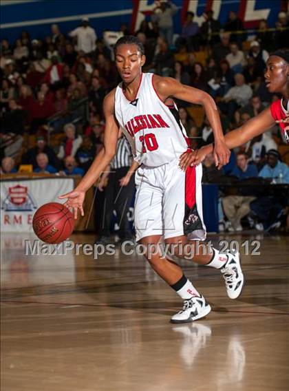Thumbnail 1 in Salesian vs. St. Mary's (CIF D4 NorCal Regional Final) photogallery.