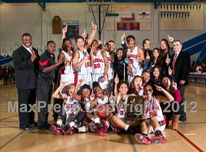 Thumbnail 3 in Salesian vs. St. Mary's (CIF D4 NorCal Regional Final) photogallery.