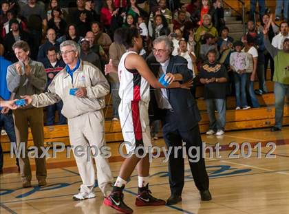 Thumbnail 3 in Salesian vs. St. Mary's (CIF D4 NorCal Regional Final) photogallery.