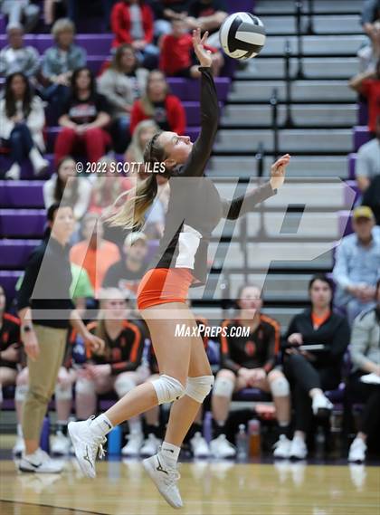 Thumbnail 1 in Meadowbrook vs South Webster (OHSAA D3 Regional) photogallery.