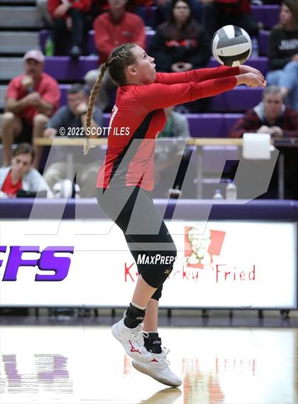 Thumbnail 2 in Meadowbrook vs South Webster (OHSAA D3 Regional) photogallery.
