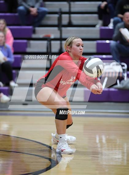 Thumbnail 3 in Meadowbrook vs South Webster (OHSAA D3 Regional) photogallery.