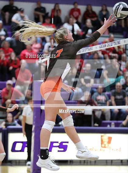 Thumbnail 3 in Meadowbrook vs South Webster (OHSAA D3 Regional) photogallery.