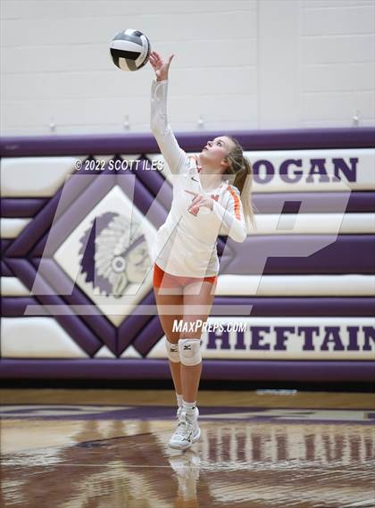Thumbnail 2 in Meadowbrook vs South Webster (OHSAA D3 Regional) photogallery.