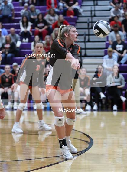 Thumbnail 3 in Meadowbrook vs South Webster (OHSAA D3 Regional) photogallery.