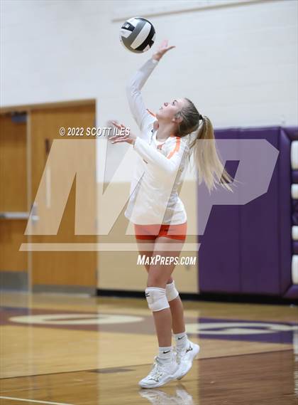 Thumbnail 1 in Meadowbrook vs South Webster (OHSAA D3 Regional) photogallery.