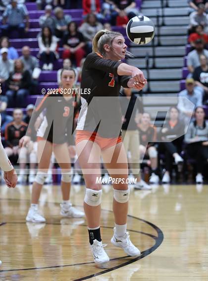 Thumbnail 1 in Meadowbrook vs South Webster (OHSAA D3 Regional) photogallery.