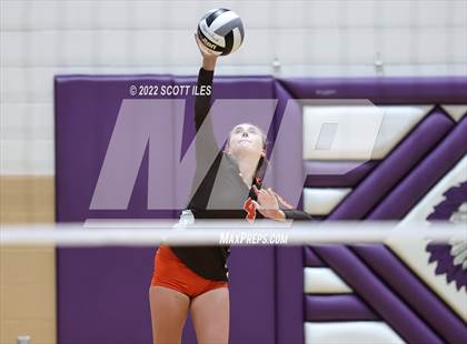 Thumbnail 3 in Meadowbrook vs South Webster (OHSAA D3 Regional) photogallery.