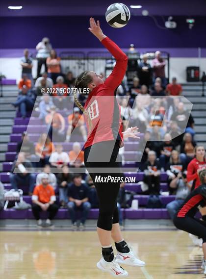 Thumbnail 2 in Meadowbrook vs South Webster (OHSAA D3 Regional) photogallery.