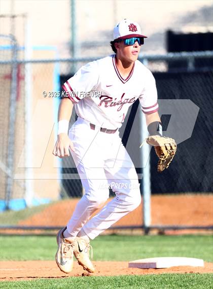 Thumbnail 3 in Gila Ridge @ Mountain Ridge photogallery.
