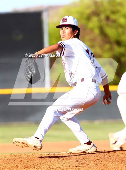 Thumbnail 1 in Gila Ridge @ Mountain Ridge photogallery.